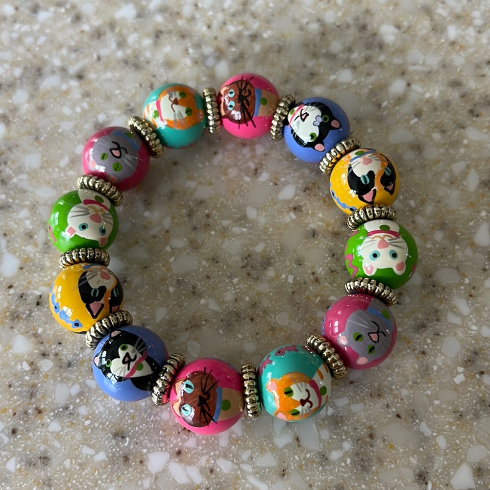ANGELA MOORE WM’s BRACELET. KITTY CAT DESIGN.